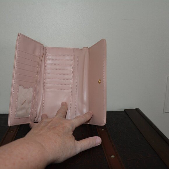 BeBe Trifold Wallet-Pink-NWT-With Clutch Handle - Picture 8 of 11